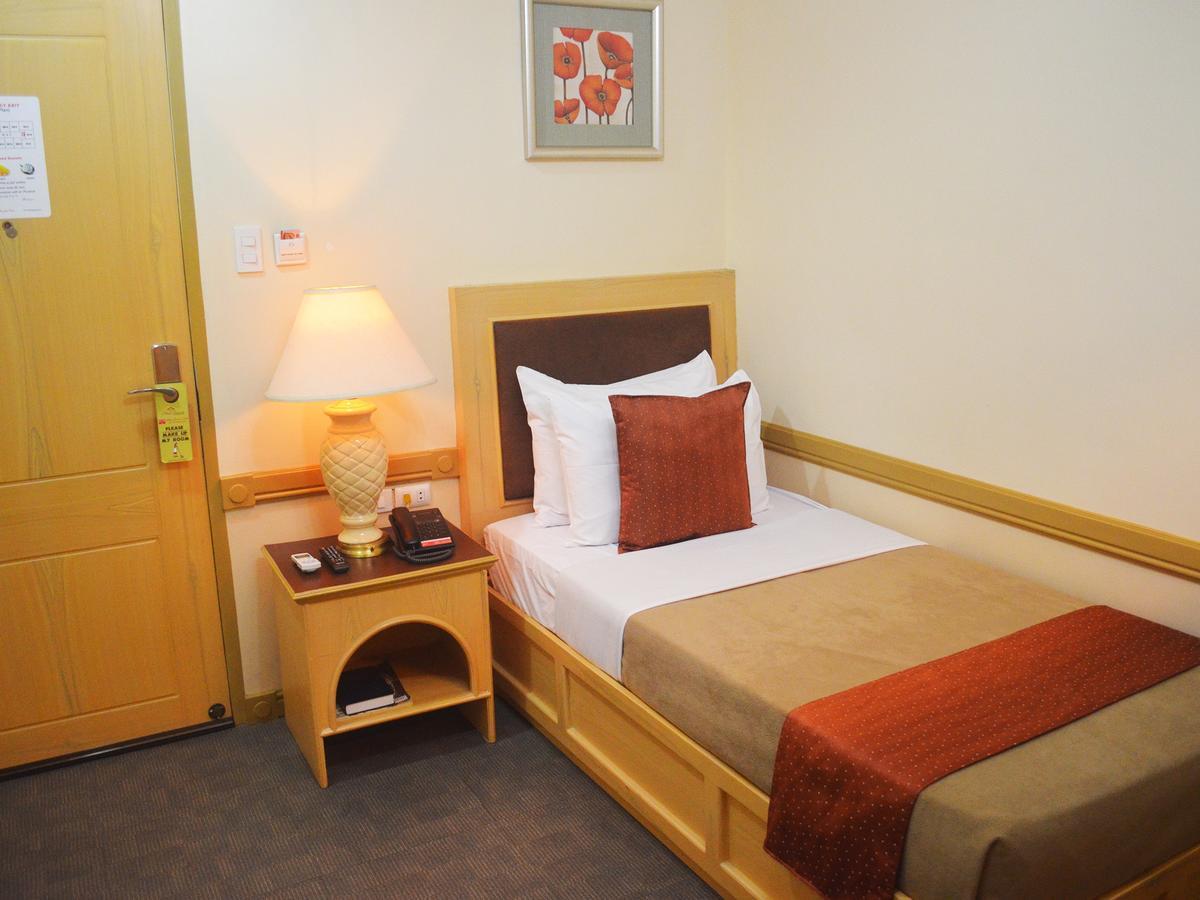 Phela Grande Hotel General Santos City Zewnętrze zdjęcie